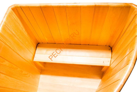 Купель НКЗ угловая из кедра d 110х110 см