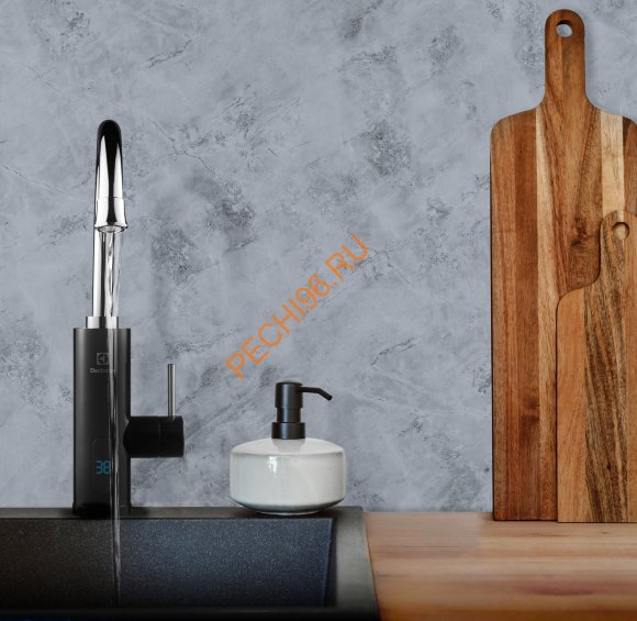 Водонагреватель Electrolux проточный Taptronic 3,3 кВт
