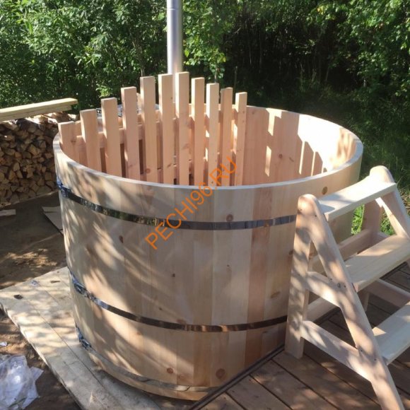 Уличная купель Фурако BentWood из кедра с внутренней печью премиум, h 1000мм Уличная купель Фурако BentWood из кедра с внутренней печью премиум, h 1000мм